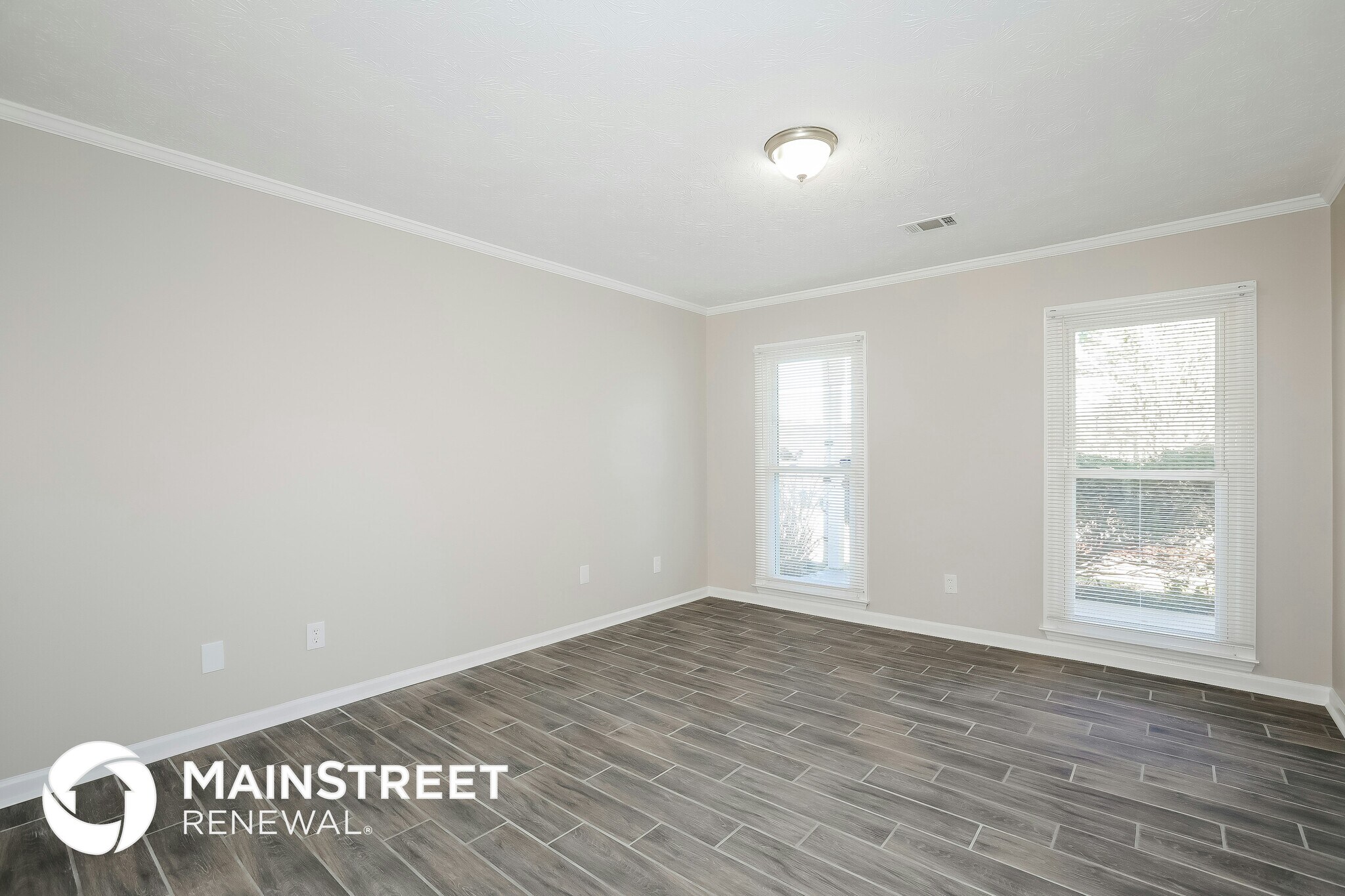 Building Photo - 369 Hillridge Dr