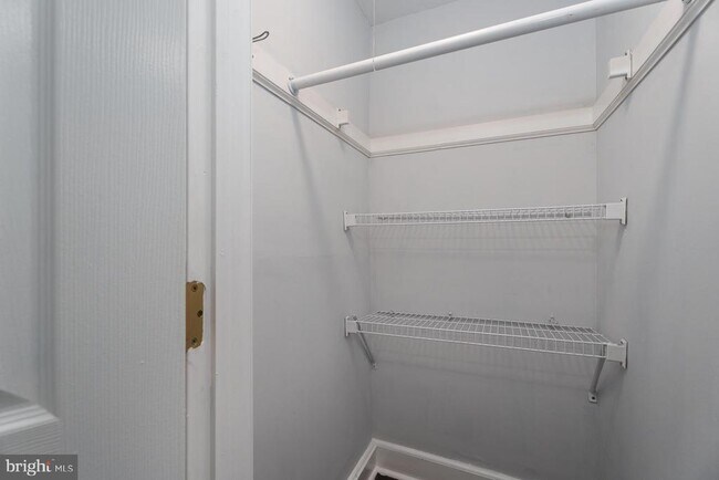 Building Photo - 156 Mercer St