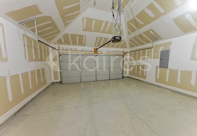 Building Photo - 112 Mountain Holly Rd.