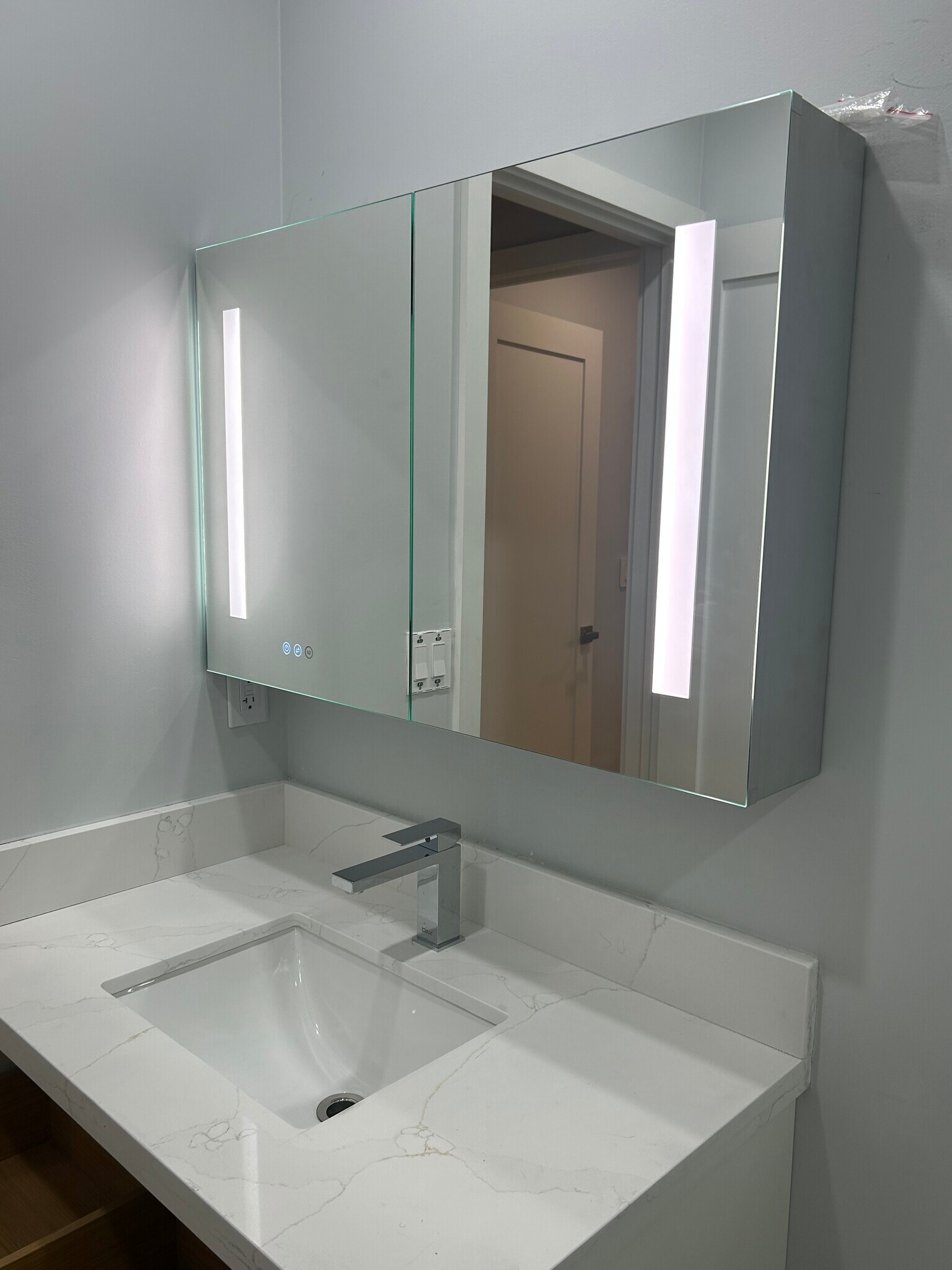 Building Photo - 6859 SW 37th St