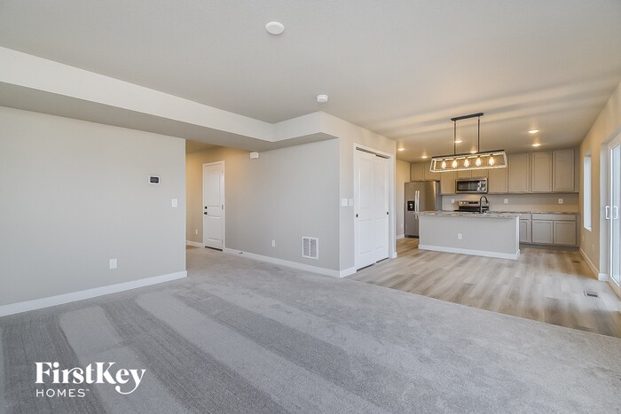 Building Photo - 6920 Akela Ln
