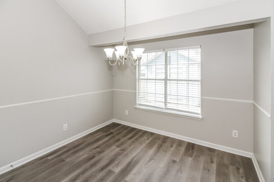 Building Photo - 7568 Baysweet Dr