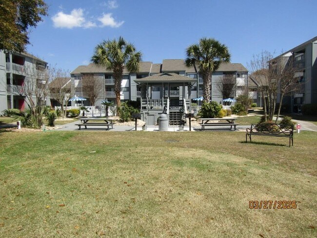 Building Photo - 7700 Porcher Dr