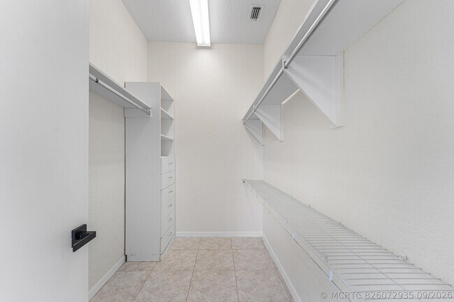 Building Photo - 18596 Ocean Mist Dr