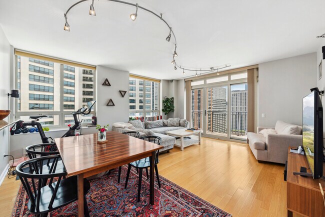 Building Photo - 1111 S Wabash Ave
