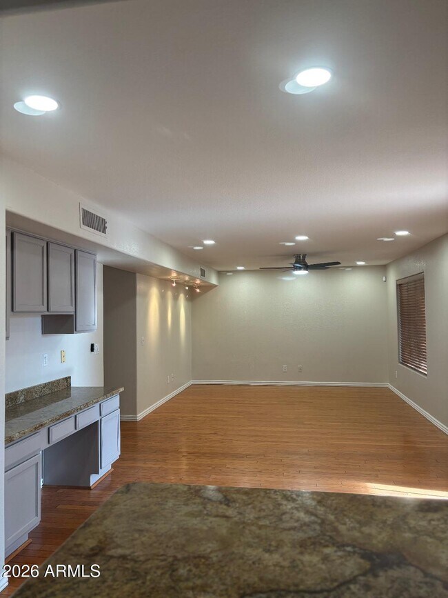 Building Photo - 12740 N 58th Dr