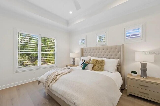 Building Photo - 7346 Edenmore St