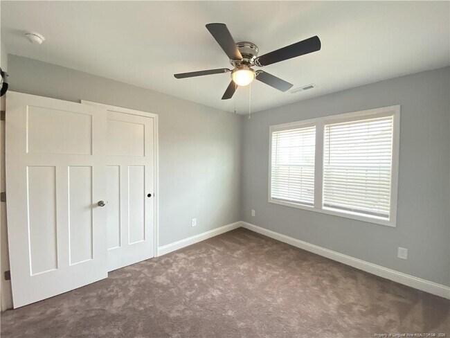 Building Photo - 900 Allstar Ave