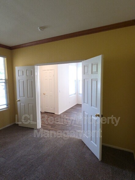Building Photo - 28943 Baywater Dr