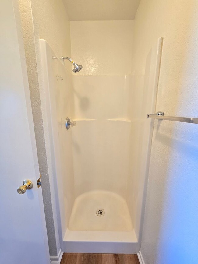 Building Photo - 6611 California City Blvd