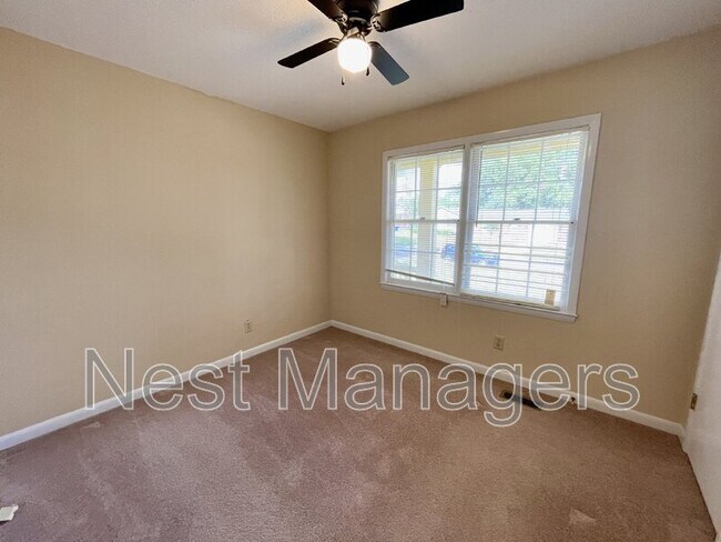 Building Photo - 5967 Lake Trail Dr