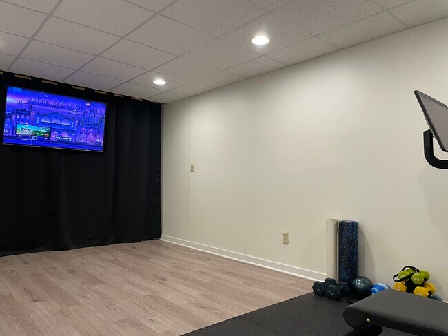 Building Photo - 2902 Tucson Trail