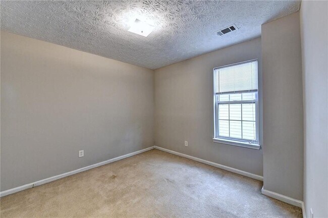 Building Photo - 960 Melrose Park Pl NW