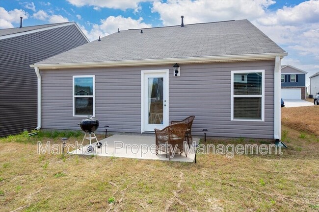 Building Photo - 107 Mable Leaf Ln