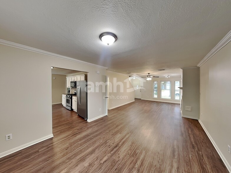 Building Photo - 18018 Imber Forest Ln