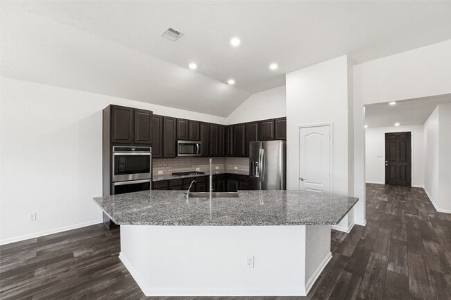 Building Photo - 20803 Oak Preserve Dr