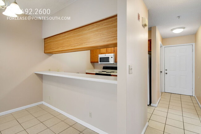 Building Photo - 200 Sandestin Ln
