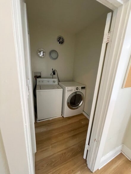 Laundry - 2481 Hilgard Avenue