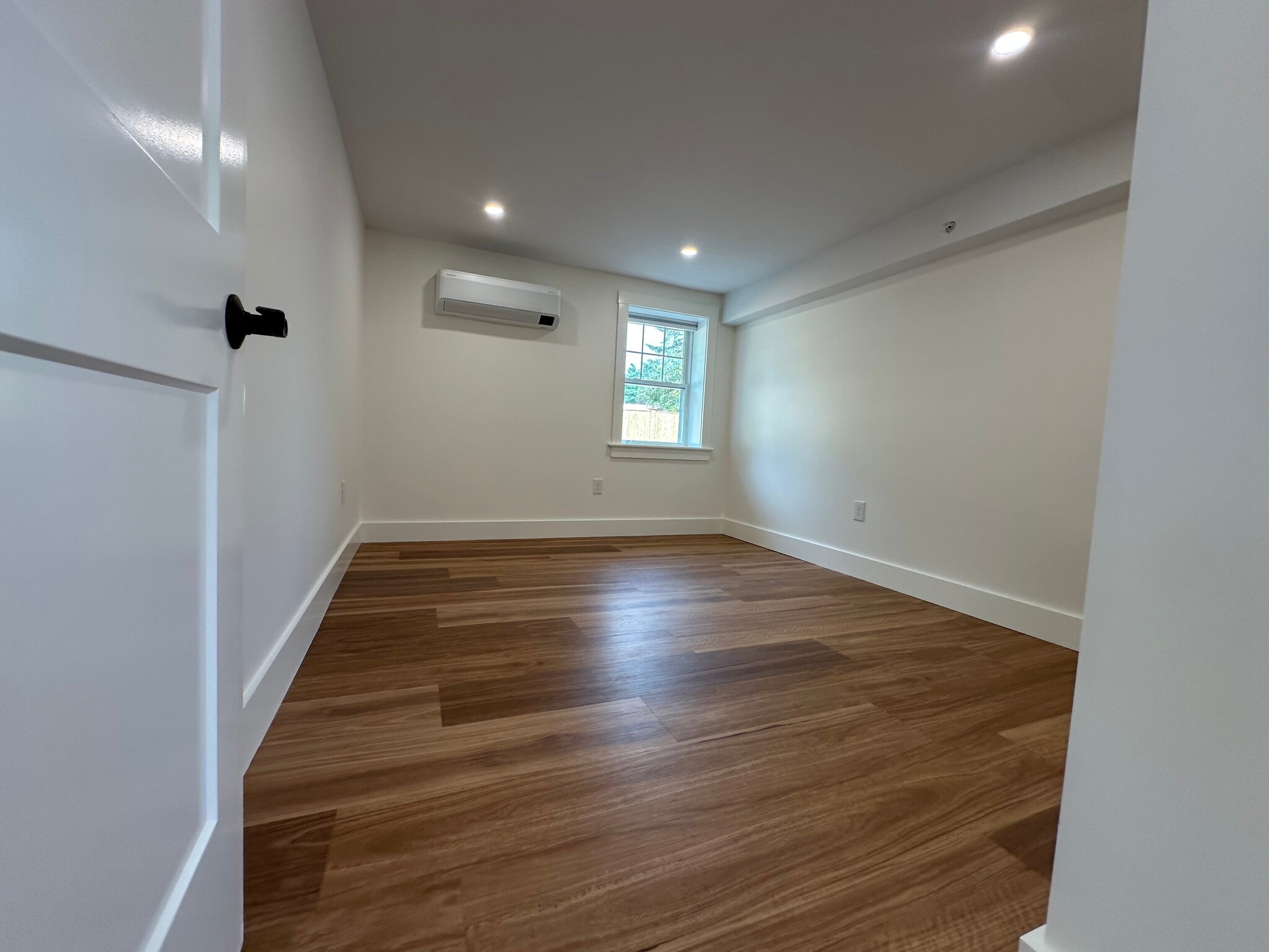 Building Photo - 61 Old Amherst Rd