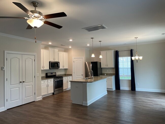 Building Photo - Spacious 3 bed 2.5 bath home in Fort Mill, SC