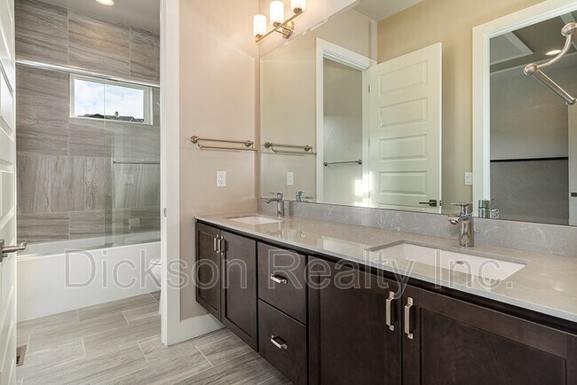 Building Photo - 4001 Whispering Pine Loop