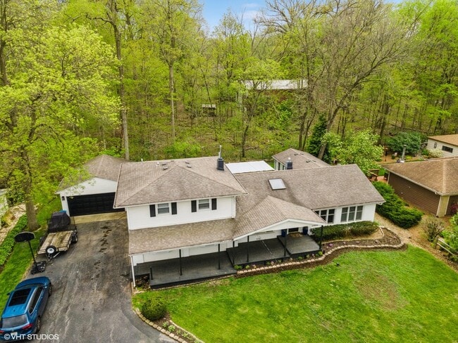 Building Photo - 11051 Elmwood Ct