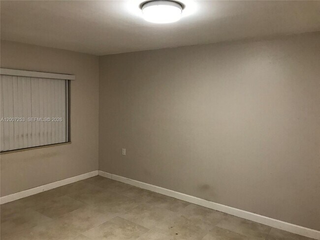 Building Photo - 11237 SW 88th St