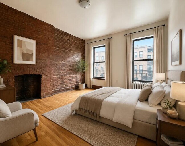 Building Photo - West 125th Street