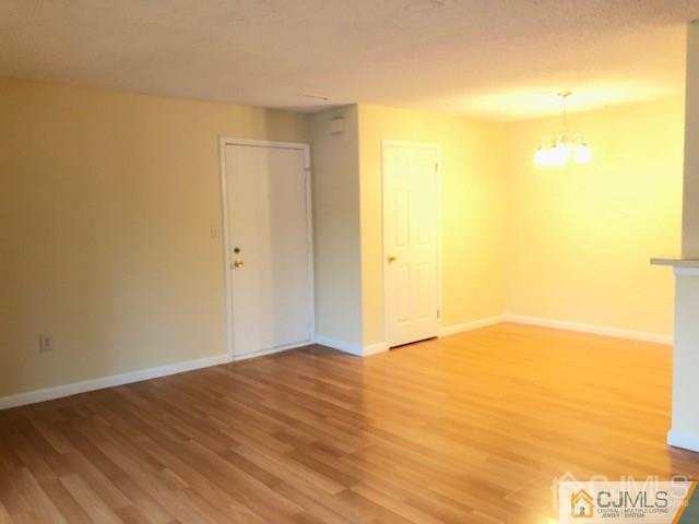 Building Photo - 513 Aspen Dr