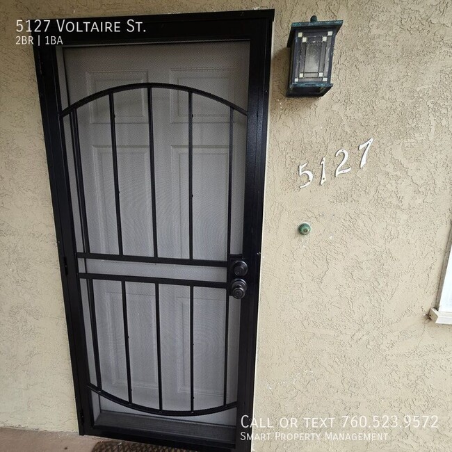 Building Photo - 5127 Voltaire St