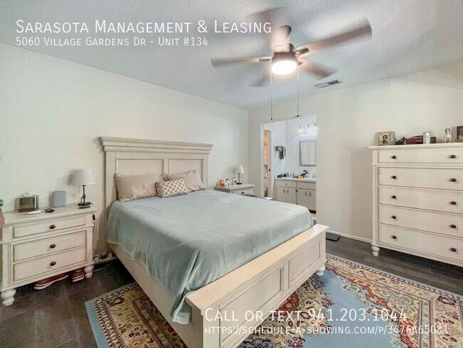 Building Photo - 5060 Village Garden Dr