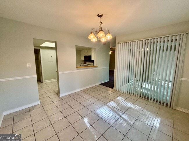 Building Photo - 57 Doranne Ct