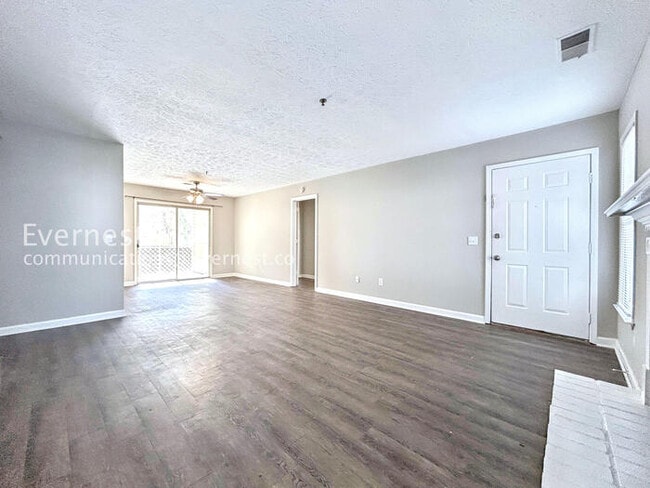 Building Photo - 295 E Burns Ct SW