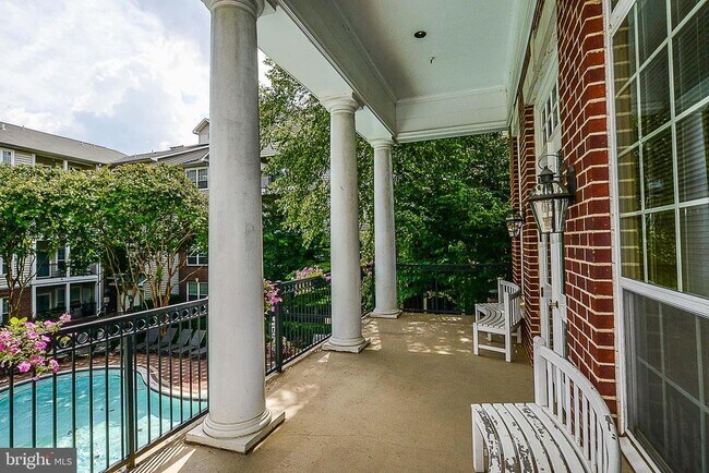 Building Photo - 1570 Spring Gate Dr.