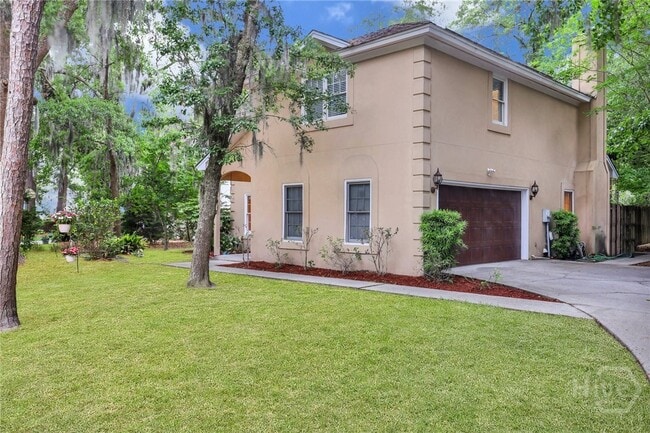 Primary Photo - 123 Companion Way