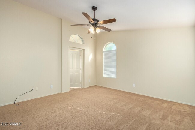 Building Photo - 12531 W Edgemont Ave