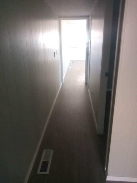 Building Photo - 8103 E Southern Ave