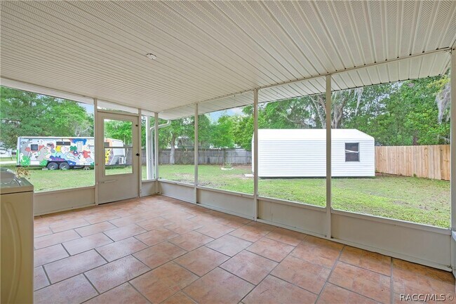 Building Photo - 1019 E Turner Camp Rd