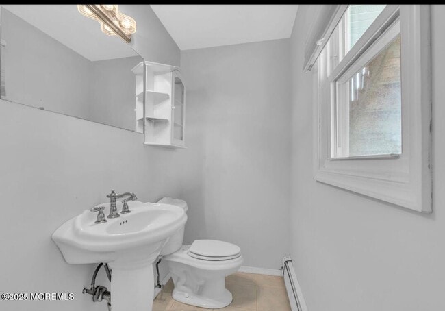 Building Photo - 4 Harbor View Ln