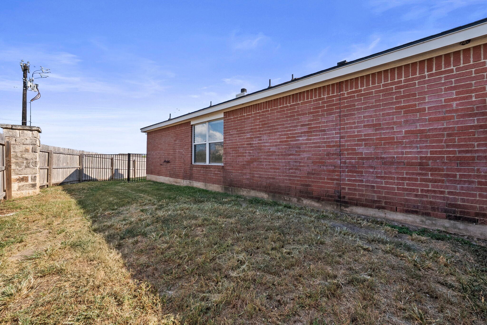 Building Photo - 276 Jerry Lees Trl
