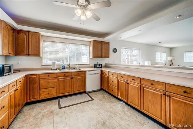 Building Photo - 104 E Chester St