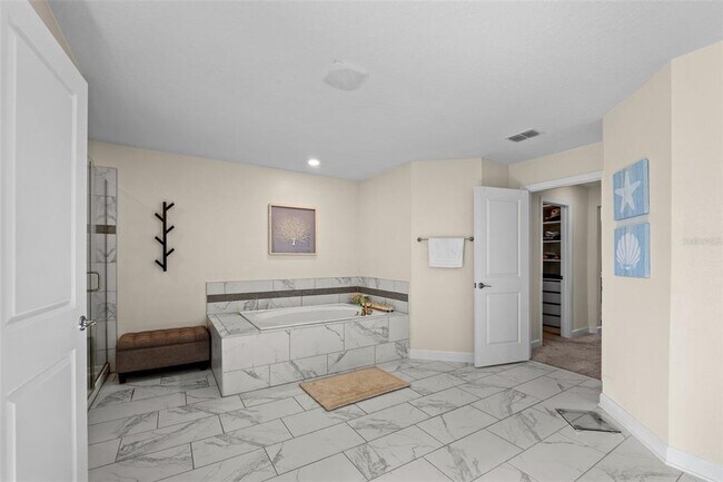 Building Photo - 14807 Winter Stay Dr