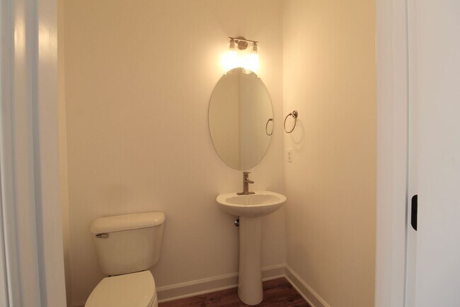 Building Photo - Brand New Luxury 4-Bedroom Townhome with a garage at The Townes at Congers Creek – Phase 3