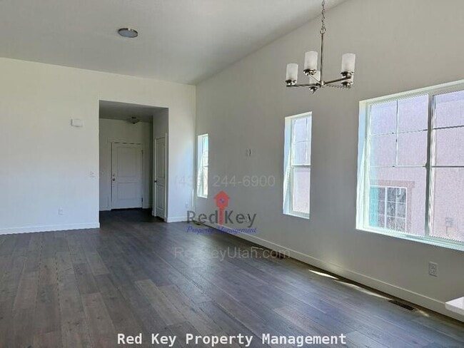 Building Photo - 1115 Sparrow Way, Stansbury Park