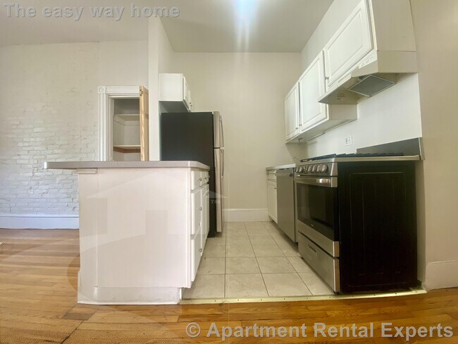 Building Photo - 891 Massachusetts Ave