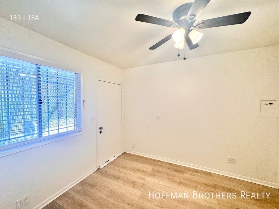 Building Photo - 5419 Harold Way