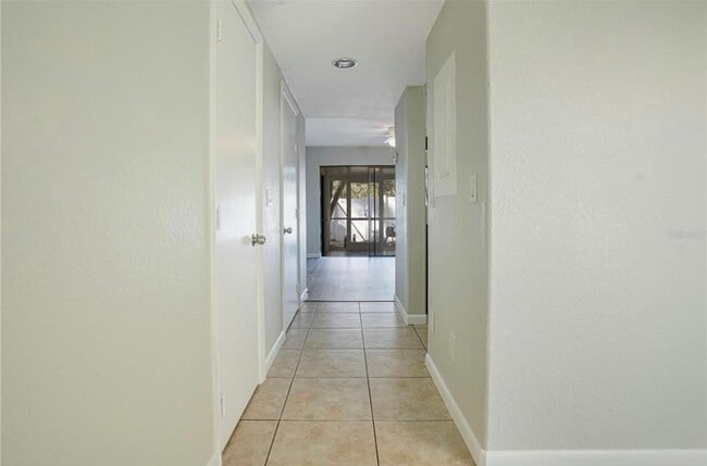 Building Photo - 4912 25th St W