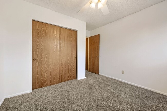 Building Photo - 10210 Quivas St