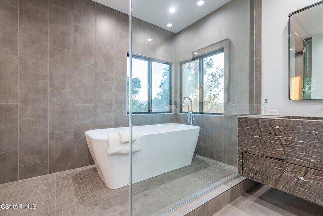 Building Photo - 3095 Palo Verde Cir