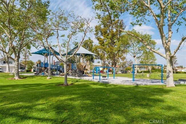 Building Photo - 42 Atherton-
